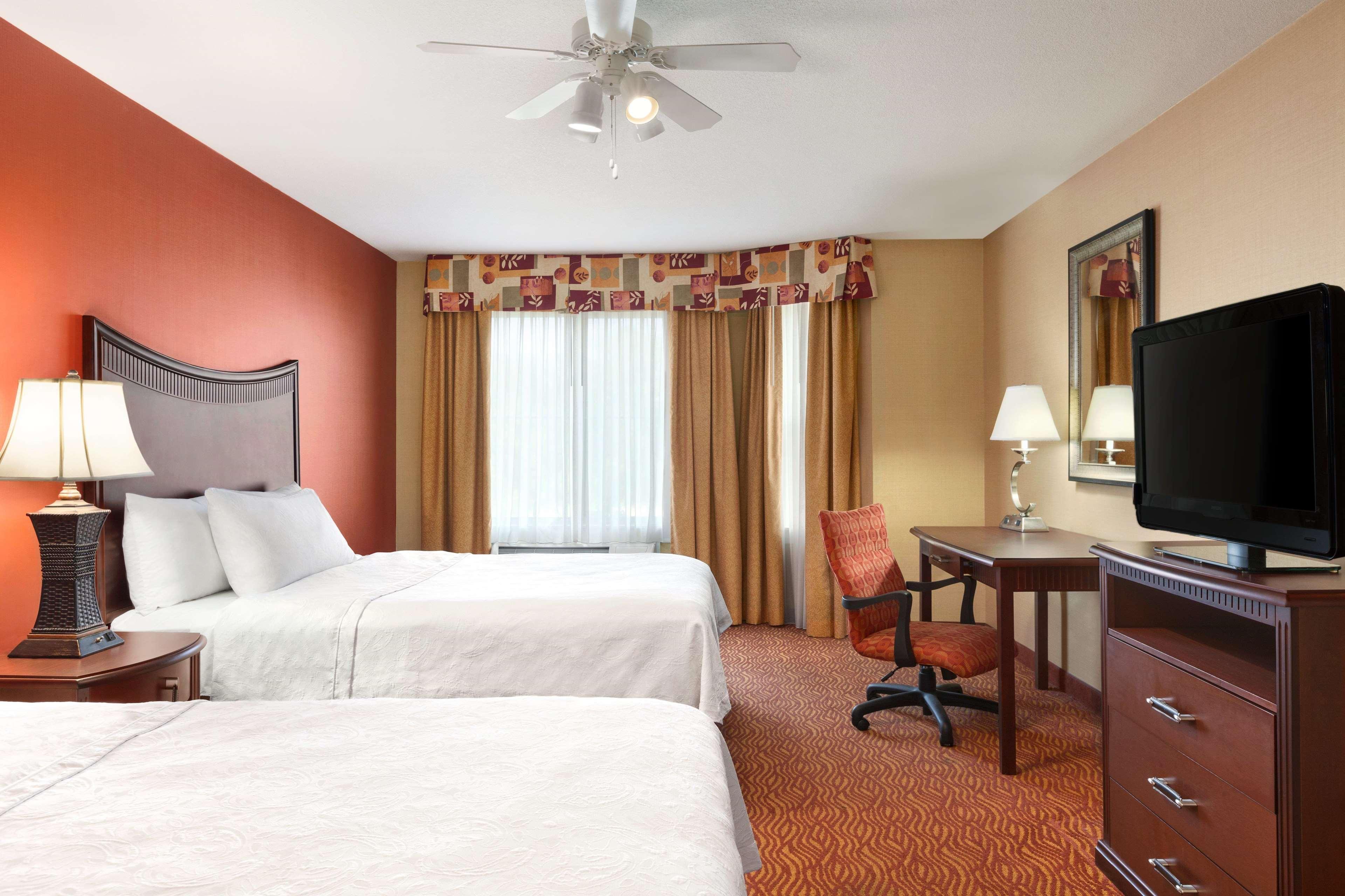 Homewood Suites מדפורד מראה חיצוני תמונה